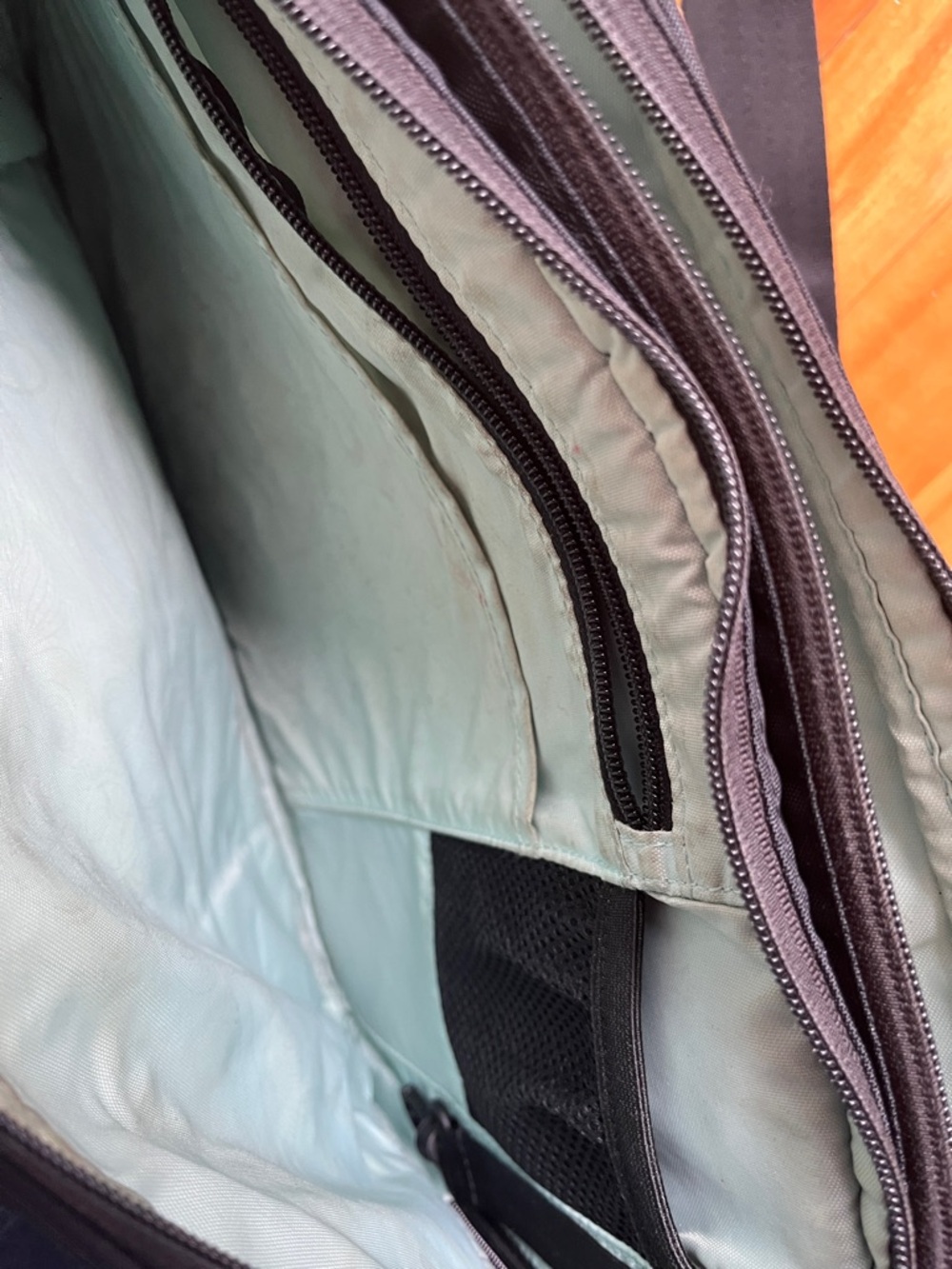 Black Columbia Quilted Crossbody Messenger Bag - Picture 6 of 6